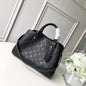 LV MONTAIGNE MM Black