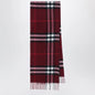 Burberry - Burgundy cashmere scarf with a checked pattern