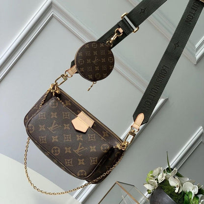 MULTI POCHETTE ACCESSOIRES monogram canvas